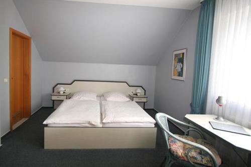 Donatus Hotel Brauweiler Room photo